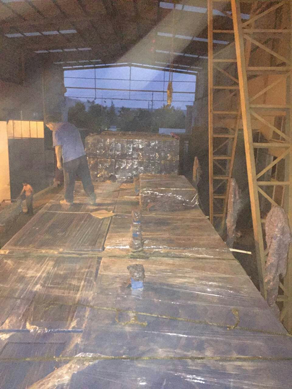 <a href=http://www.jscskj.com/ target=_blank class=infotextkey>候車亭</a>