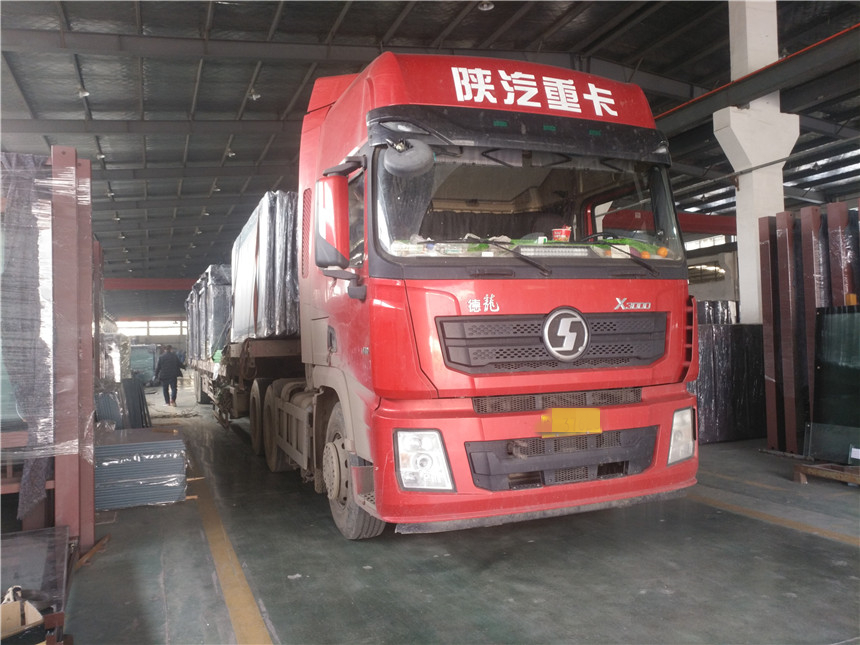 2018.11.22  南京江寧信遠公交站臺、候車亭發(fā)貨